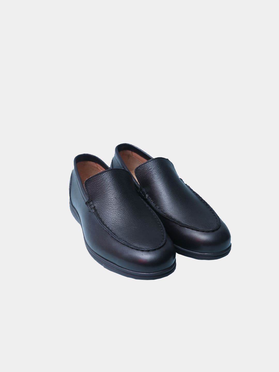 Erkaklar tabiiy charm mokasini